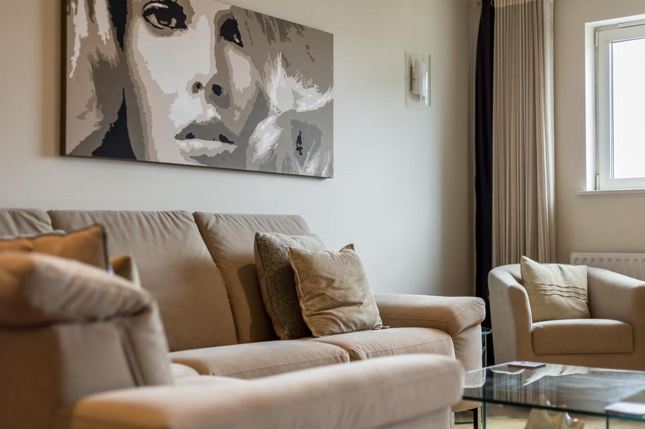 Crow'S Nest Villa Poole Kültér fotó
