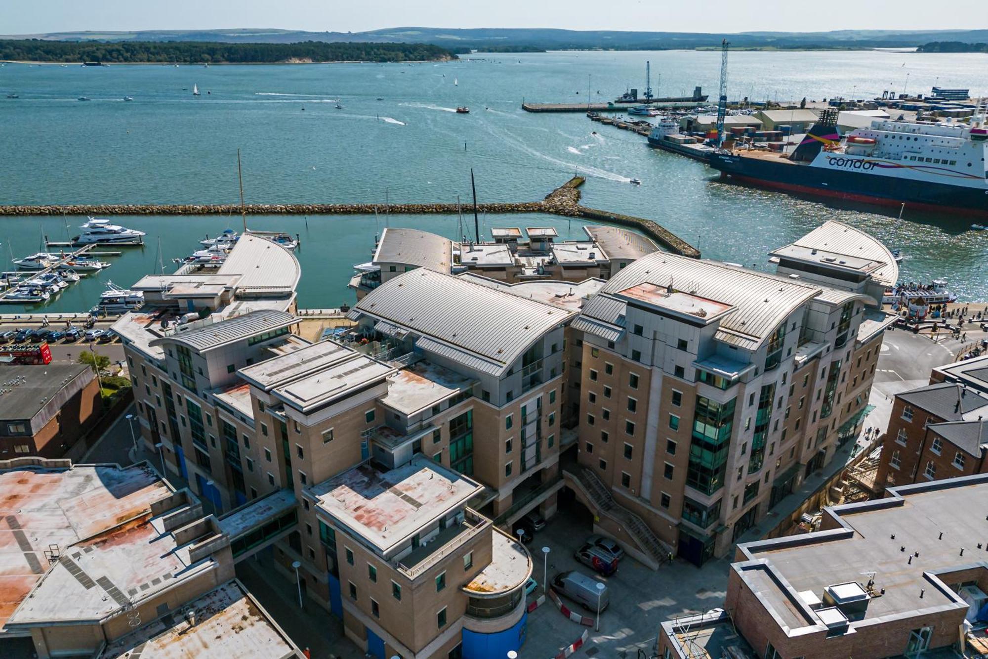 Crow'S Nest Villa Poole Kültér fotó