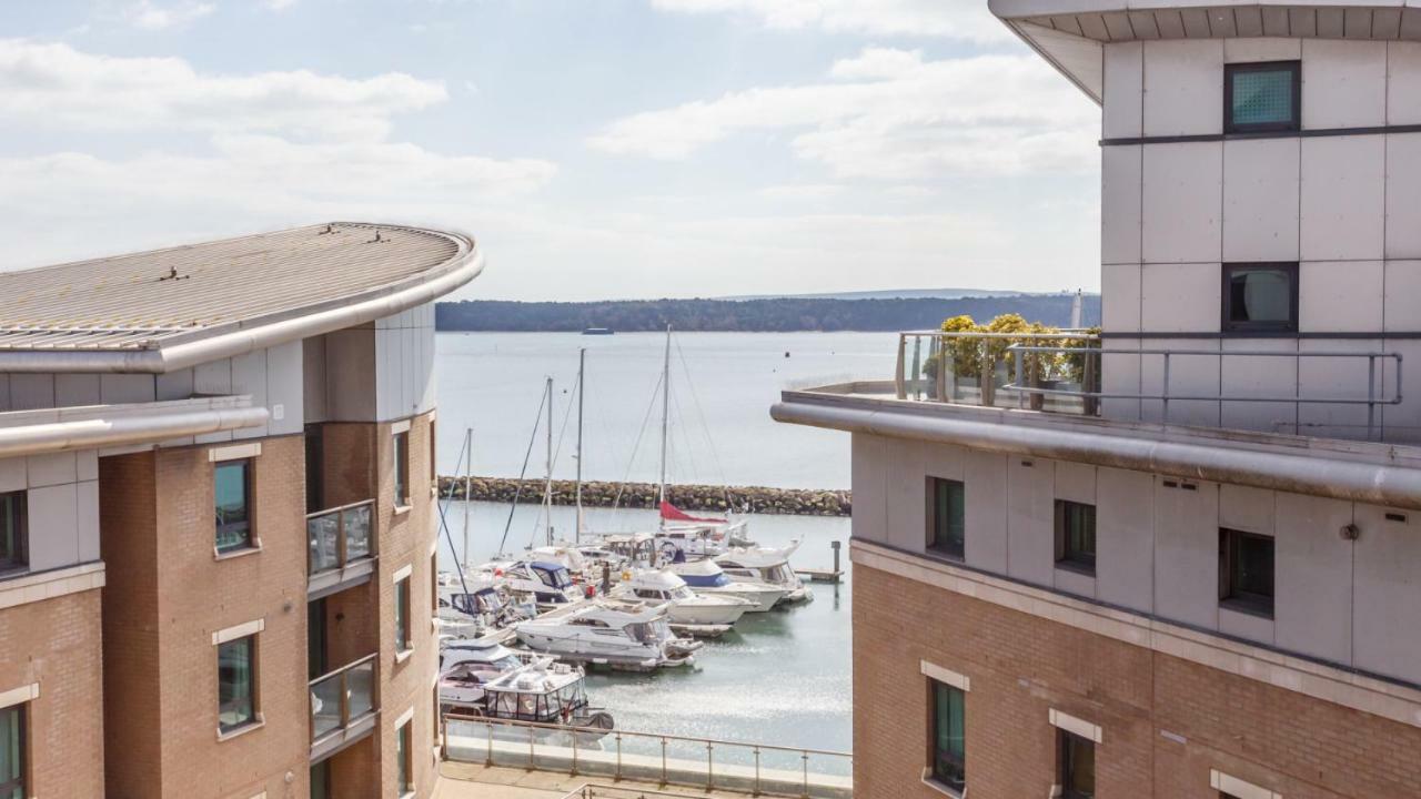 Crow'S Nest Villa Poole Kültér fotó